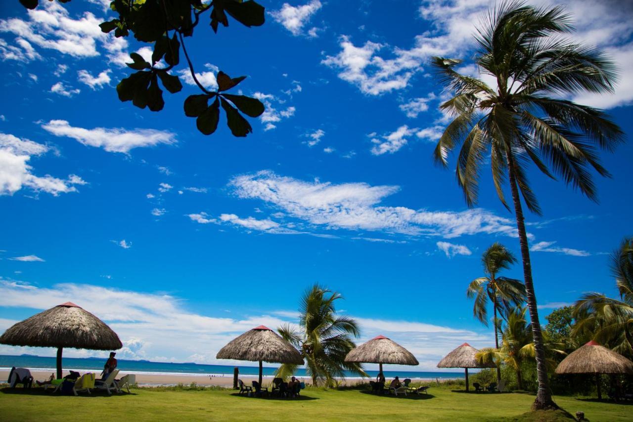 Las Lajas Beach Resort Exteriör bild