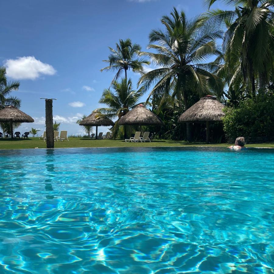 Las Lajas Beach Resort Exteriör bild